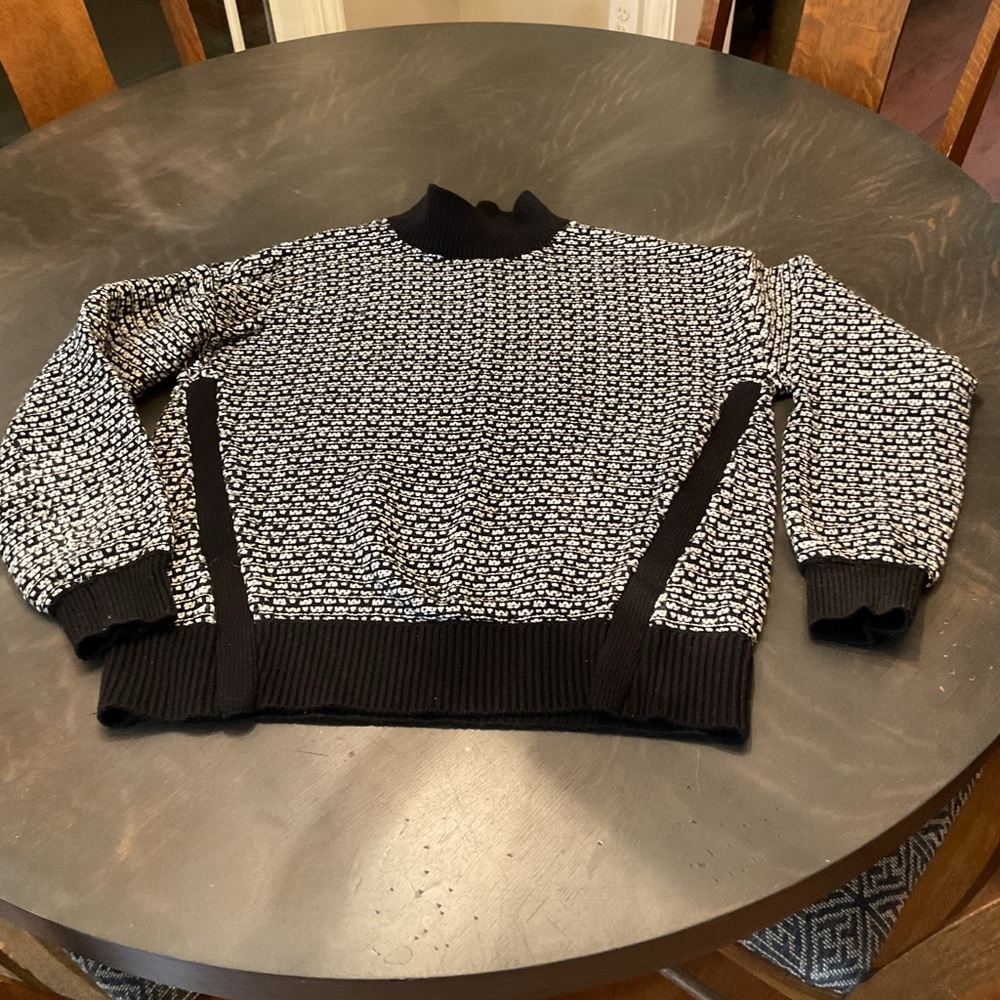 LOFT Textured Stitch Mock Neck Sweater Black White Size M Excellent Condition